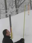 Misurazione della neve alla vetta (12kb)